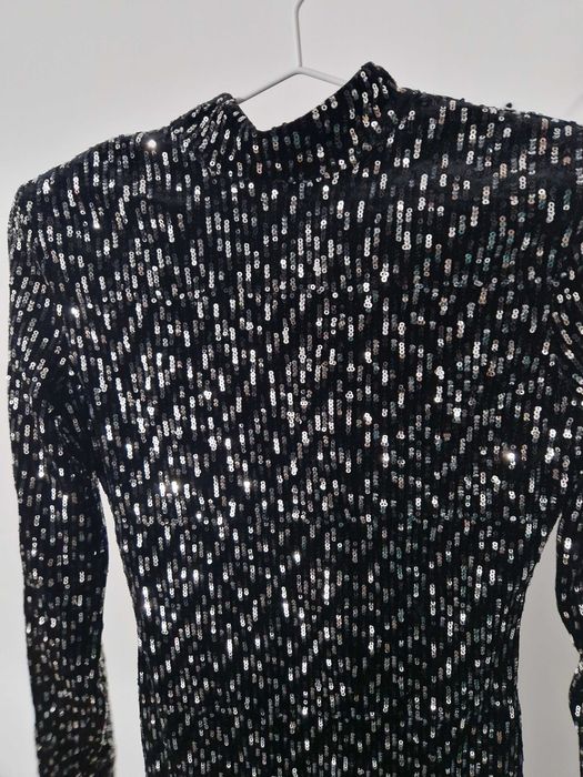 Rochie eleganta neagra cu paiete