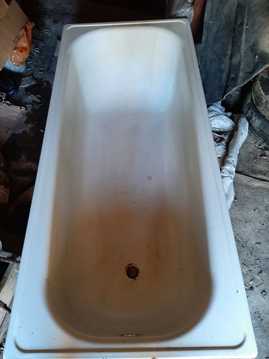 Продам железную ванну