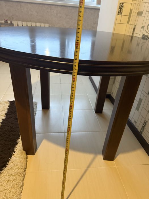 Кухонный круглый стол