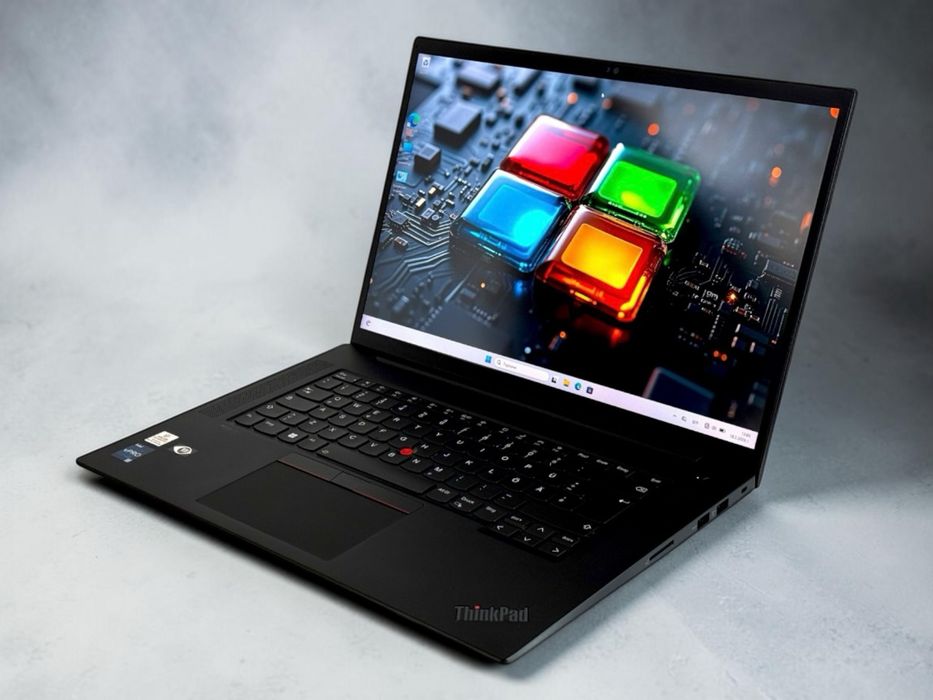 Lenovo ThinkPad P1 Gen 5 16" 4K i7-12800H 32RAM 512SSD RTX A1000
