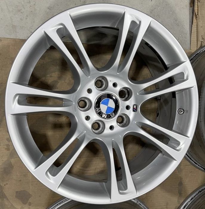 Jante BMW 18 Seria 5 F10 F11 in 2 dimensiuni M-uri
