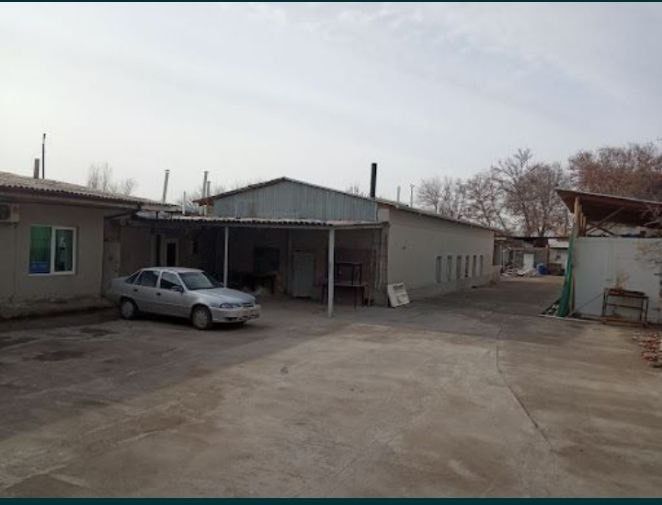 Жомий Алмазар земля 20 соток и здание 700 м2 продается