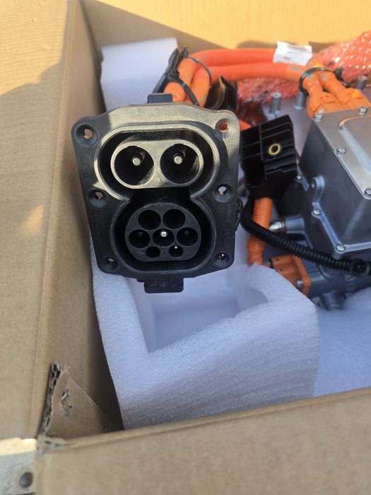 Modul Incarcare Spring Incarcator cu mufa Dacia Spring 2021 2025