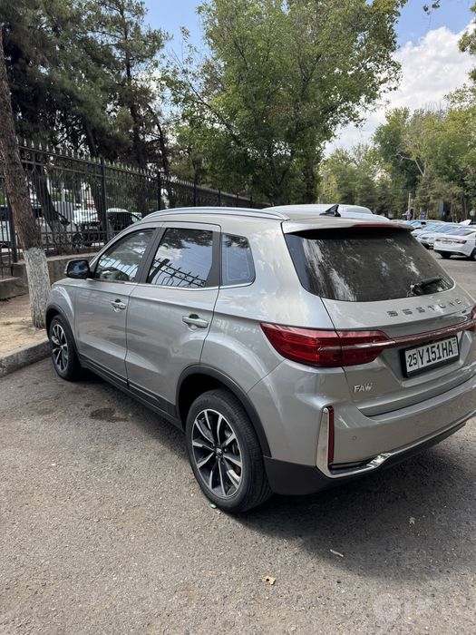 Bestune T33 FAW Срочныйга продается