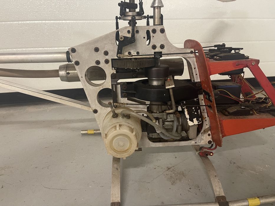 Aeromodel Elicopter nitro heli