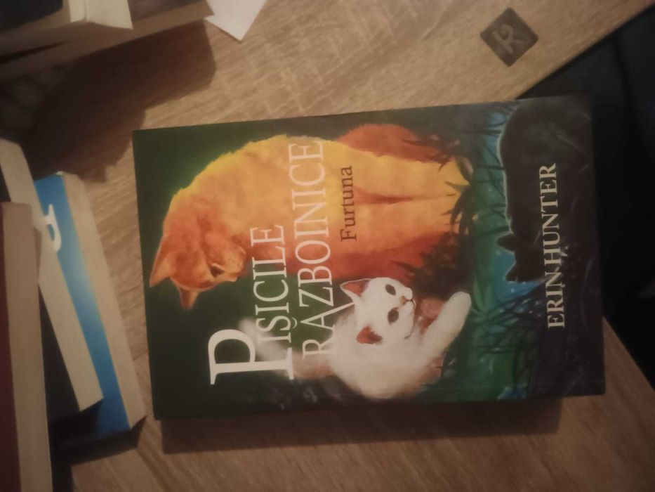 Seria de cărți pisicile razboinice volumele 1-13