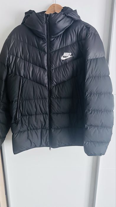 Оригинално яке Nike