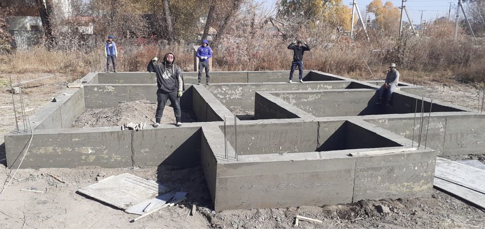 Заливка фундамента