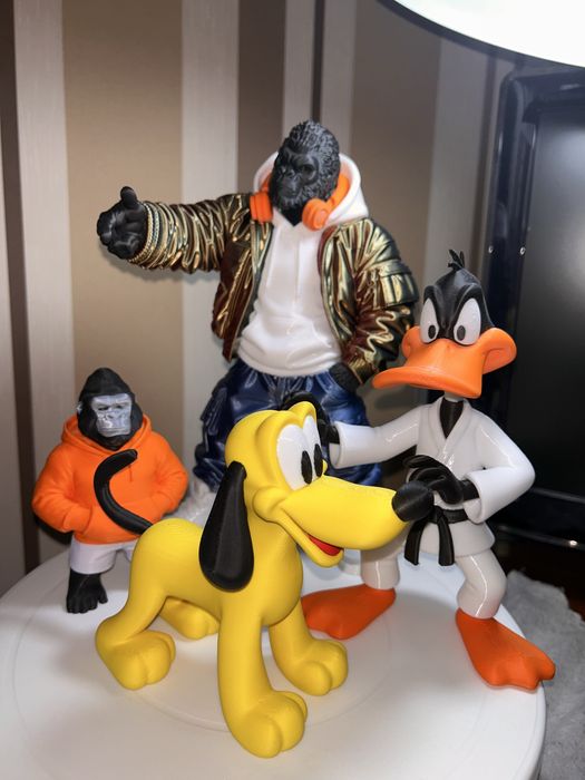Продам коллекционные игрушки