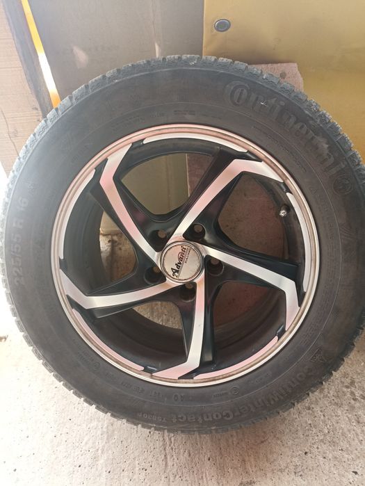 Джанти с гуми за Ауди А 6 16ки