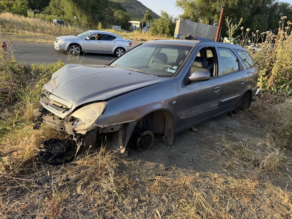 Citroen Xsara 2.0HDI 90 кс 2003 на части
