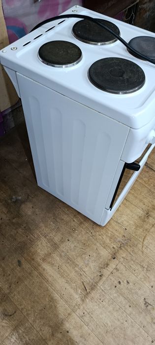 Продам электроплиту 30000тг