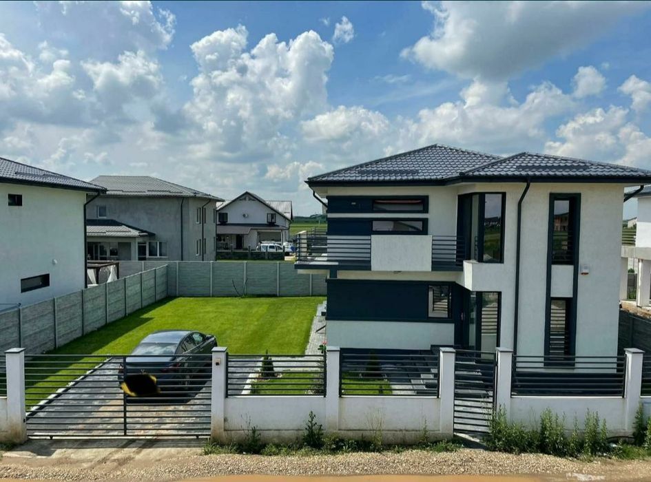 Vilă superbă pe teren 500 m în Rate - Dragomiresti-Deal Chiajna Tunari