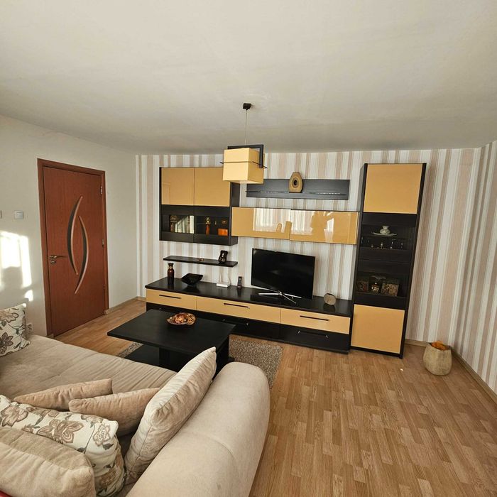 Vând apartament 2 camere 68 mp – Micro 3, Lugoj – 72.000€