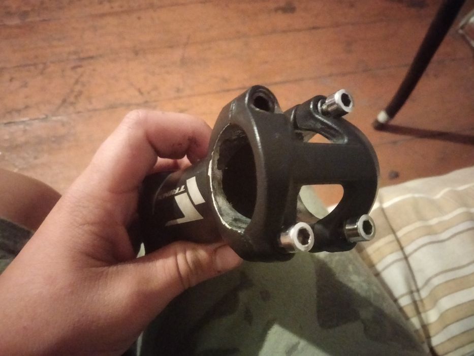 Зажим для велосипеда