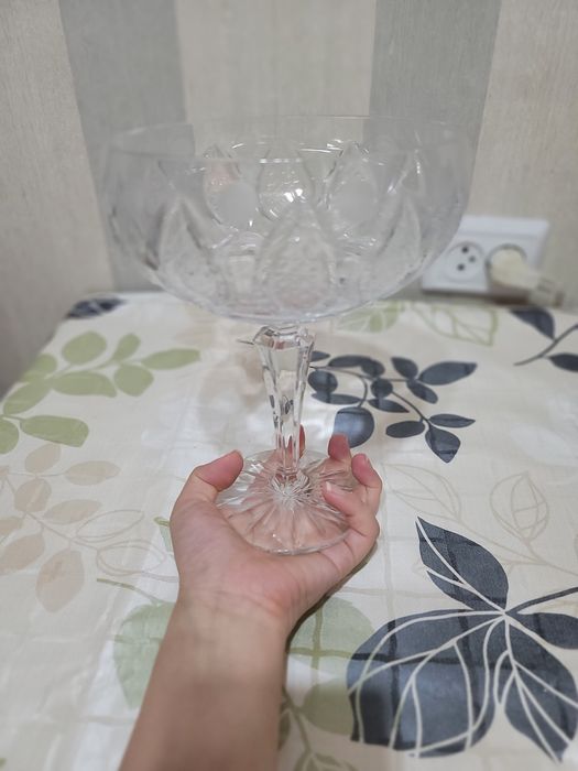 Ваза  фруктовая. Хрусталь