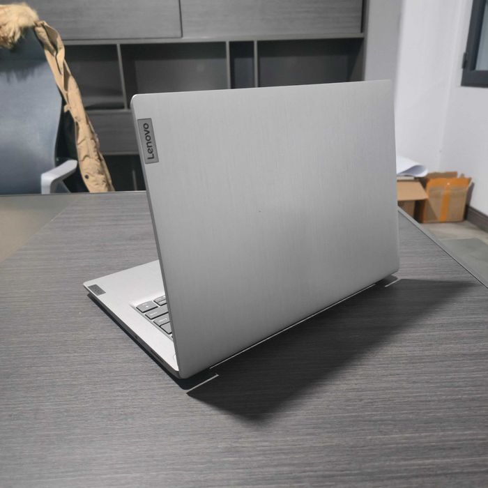 Lenovo IdeaPad Ryzen 5 SSD 256/8 GB