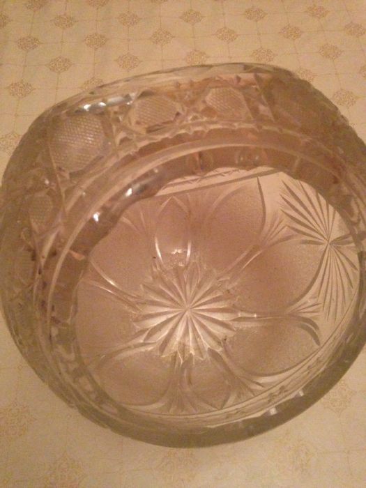 продаю корзину для фруктов