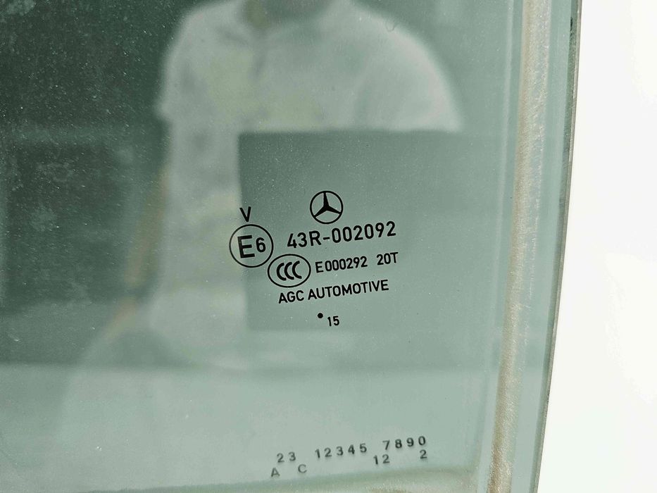 Geam usa stanga spate Mercedes Clasa C (W205) [Fabr 2014-prezent] OEM