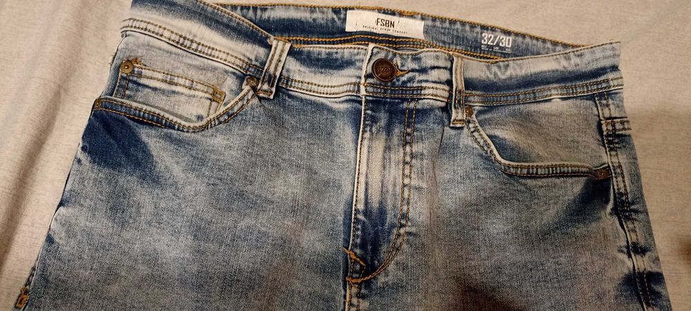 Мъжки дънки FSBN