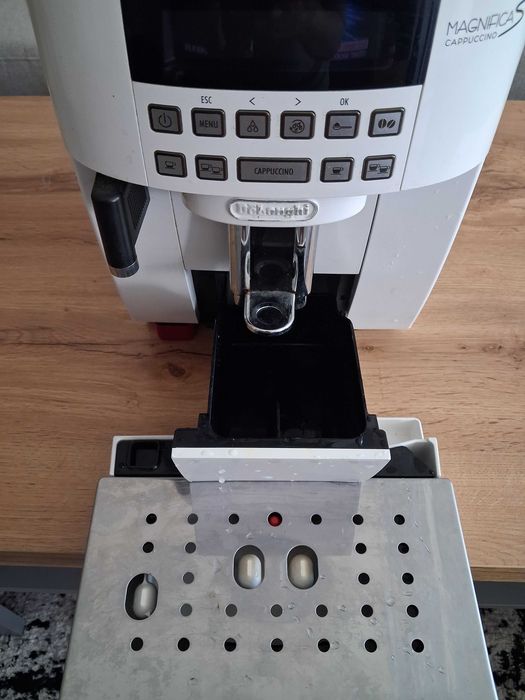 кафеавтомат  Delonghi