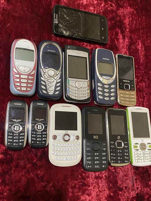 Легендарный телефон Nokia