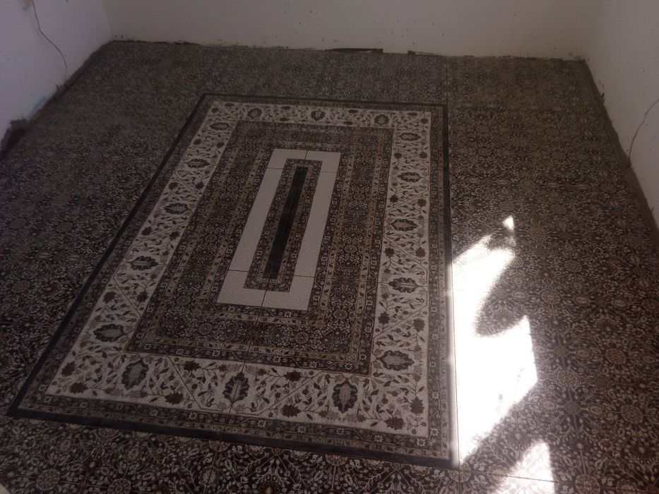 Плиточник-кафельщик.