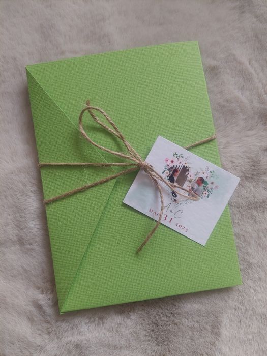 Покани по дизайн на клиента