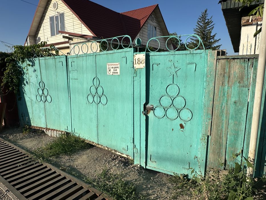 Продам ворота с кодовым замком