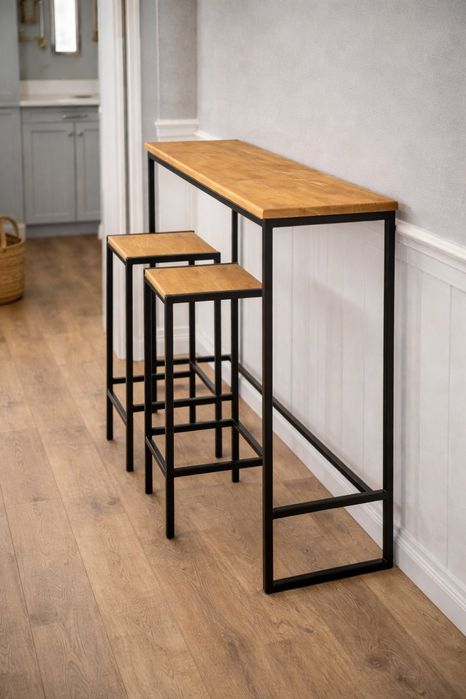 Метална бар маса с два стола нов комплект