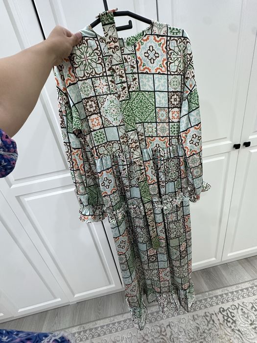 Платье продаеться.