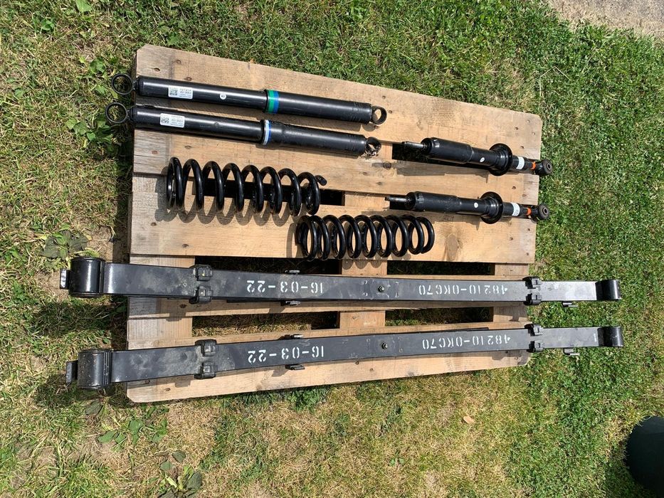 Toyota Hilux ресори, амортисьори и пружини