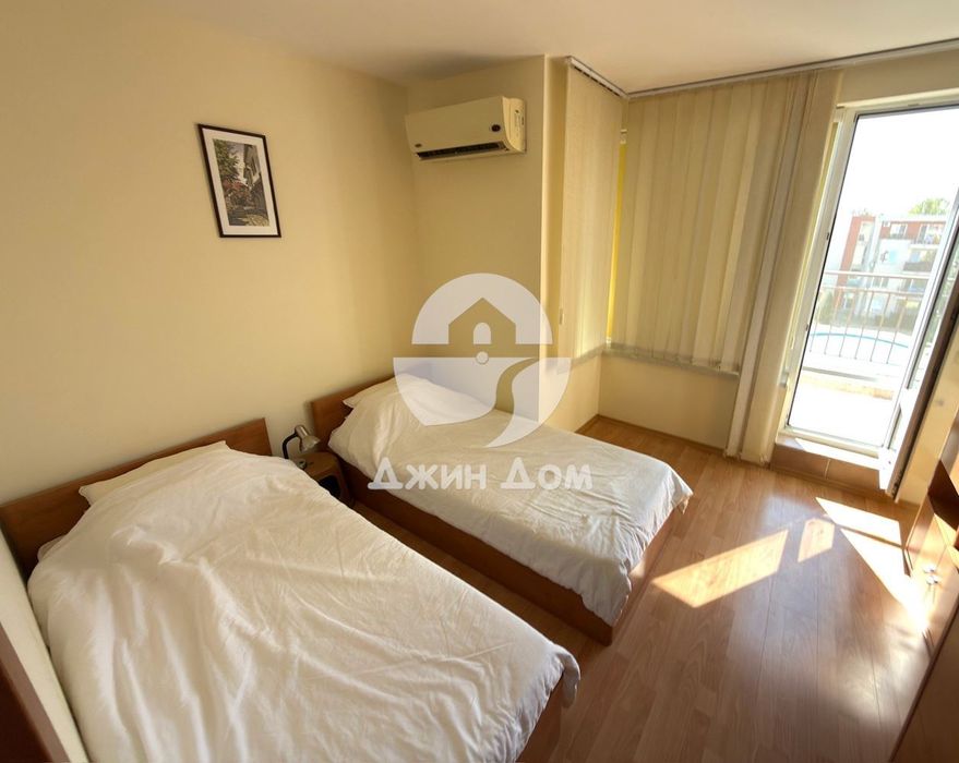 Тристаен апартамент в к-с „Холидей Форт Голф Клуб“, к.к. Слънчев бряг