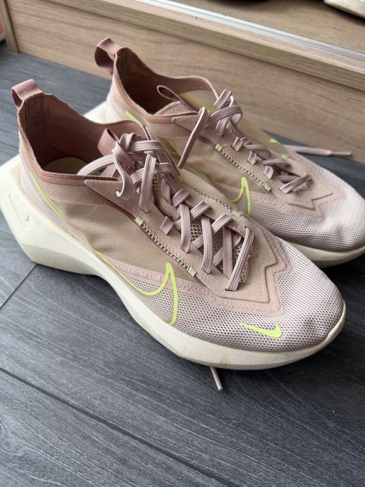 Дамски маратонки nike