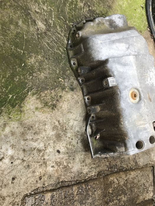 Baie ulei 1.9 dci euro 3 renault megane,laguna,vivaro,trafic