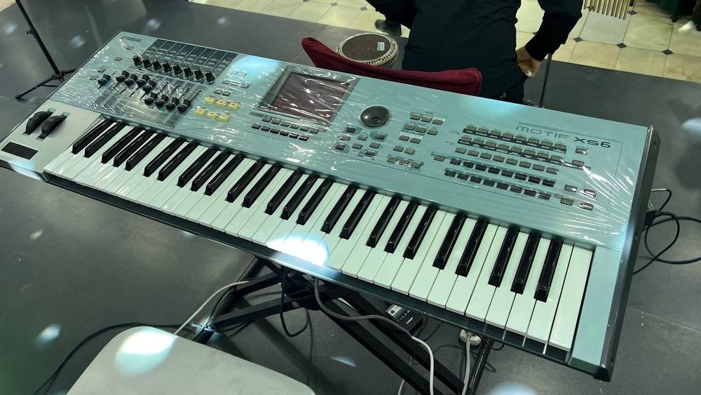 Yamaha XS6 Motif sotiladi