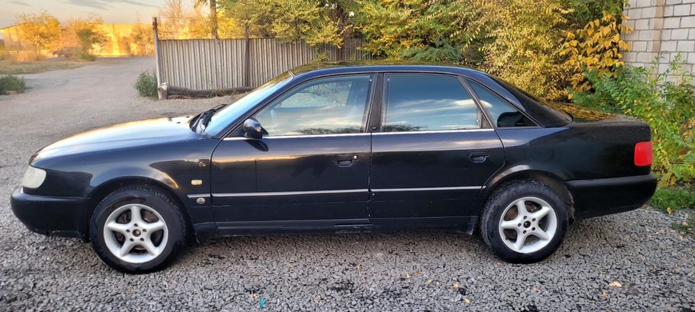 Продам Audi A6 C4