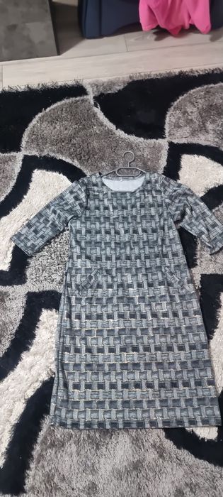 Rochii cu maneci 3 sfert