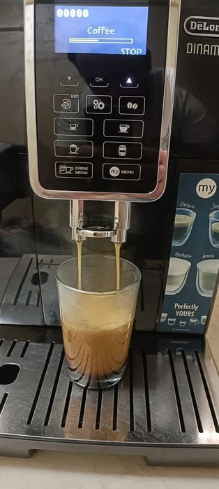 Vand Delonghi Dinamica
Garanție 3 luni
Cappuccino,caffelatte,latte mac