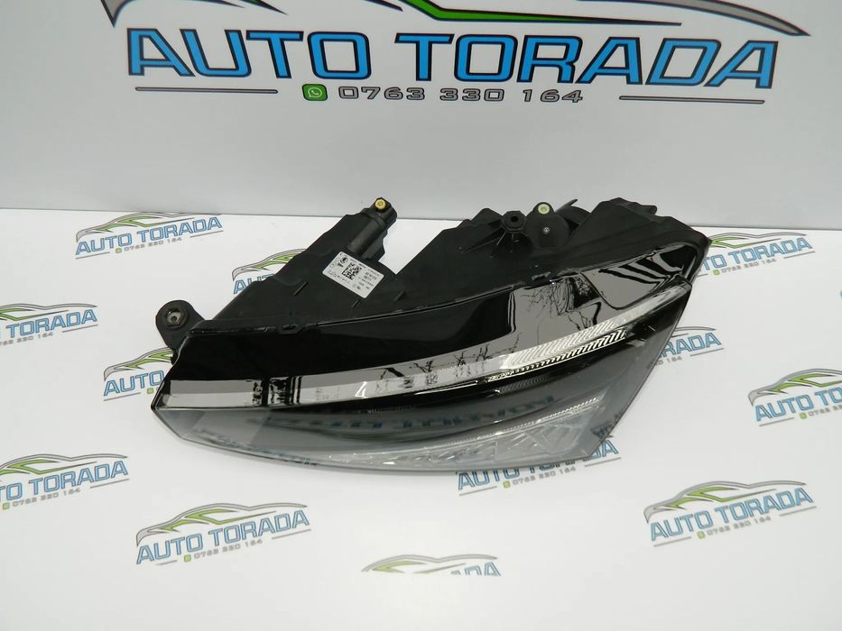 Far stanga LED  Skoda Scala model 2018 2019 2020 2021 2022 cod 657941015