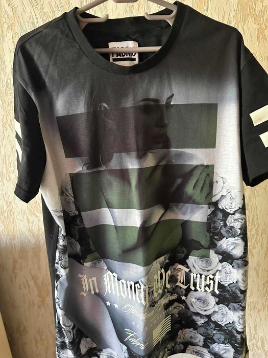 Тениска Fabric"In Money We Trust" Размер L