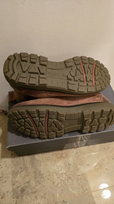 Ecco nr 40, sunt noi