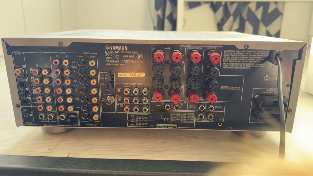 Усилвател Yamaha