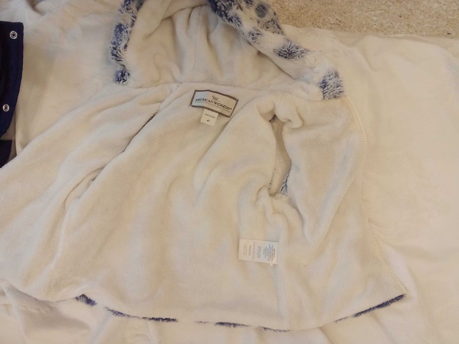 Елеци за момиче 4-5г.- 8 лв./бр.