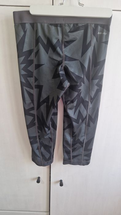 Спортен клин NIKE