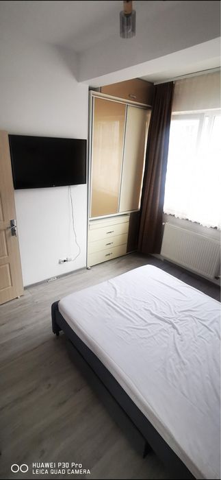 Inchiriez apartament