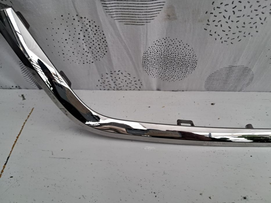 Хром лайсна грил решетка Renault Kangoo 2020 г