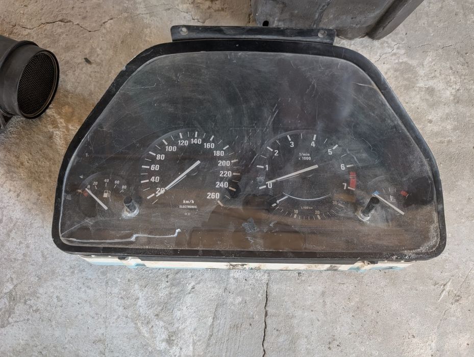 Запчасти на м50, е36 е34