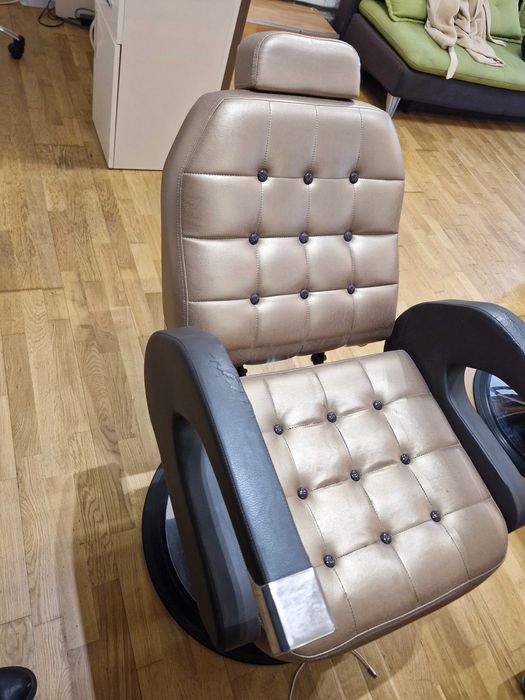 2 scaune profesionale barber/ frizer