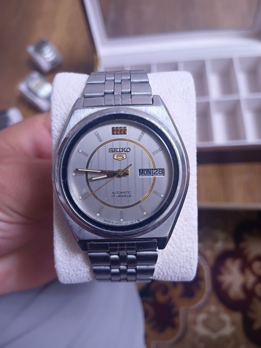 Все часы 600доллр